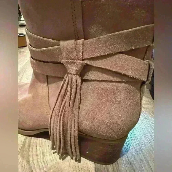Koalaburra by Ugg Kenz Suede Tassel Boots Women’s Size 6 1/2 - Picture 6 of 8